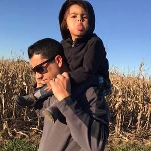 Meet your Posher, Eric